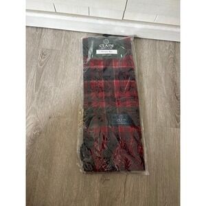 Clans Scotland red plaid scarf made of lambs wool